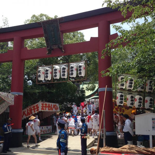 御霊神社　夏祭り